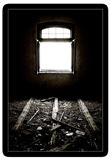 urban-exploration-001 urban-exploration-001